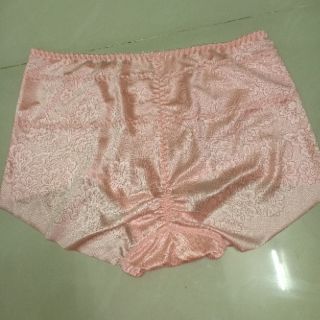 Quần Lót Nữ Vải Tơ Lụa Cao Cấp