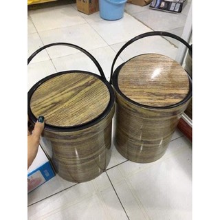 xô đựng rác vân gỗ