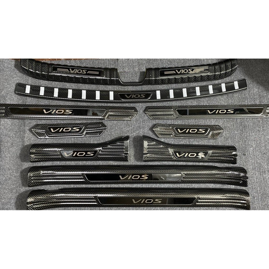 Ốp bậc cửa, nẹp bước chân, chống trầy cốp Cacbon xe Vios 2019- 2022 Vân carbon cao cấp