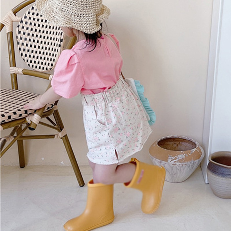 Chân váy kiểu dáng ngọt ngào dành cho bé gái