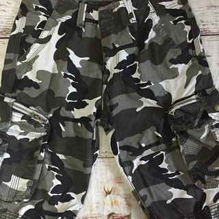 Quần Short Lính Túi Hộp