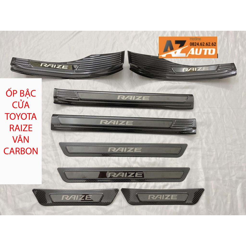 Ốp Bậc Cửa, Nẹp Bước Chân Toyota Raize 2021 - 2022, Vân Carbon Cao Cấp Tặng kèm keo dán