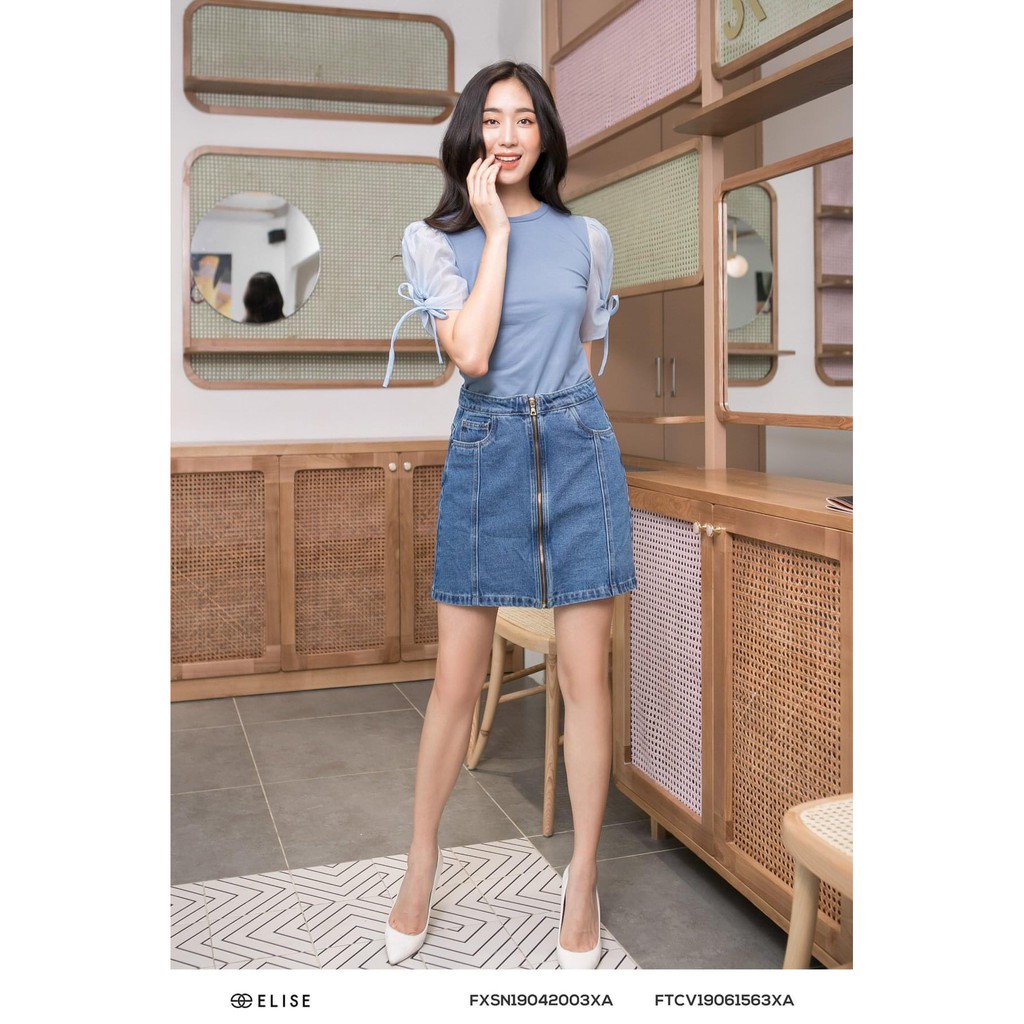 Jupe xanh xẻ trước Elise