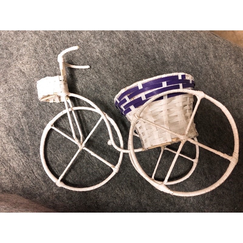 Giỏ cắm hoa xe đạp siêu xinh