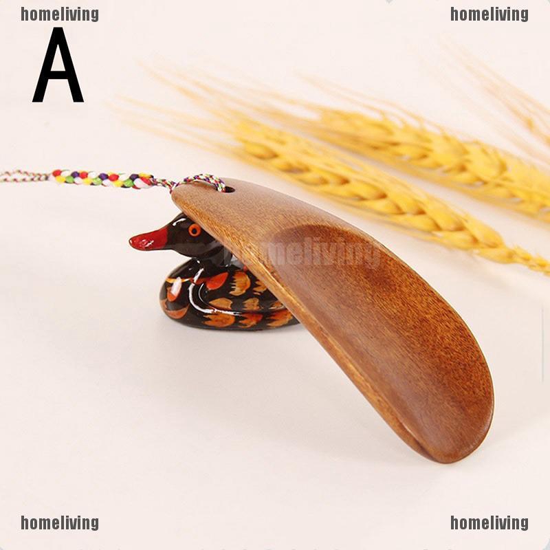 1 Chiếc Dụng Cụ Hỗ Trợ Mang Giày Bằng Gỗ Tự Nhiên