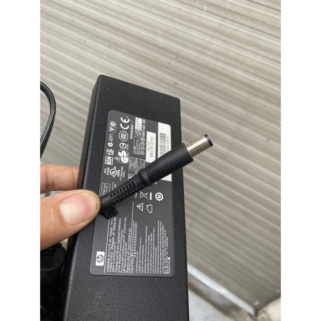 Sạc laptop HP 19V-7.89A chính hãng zin bóc máy