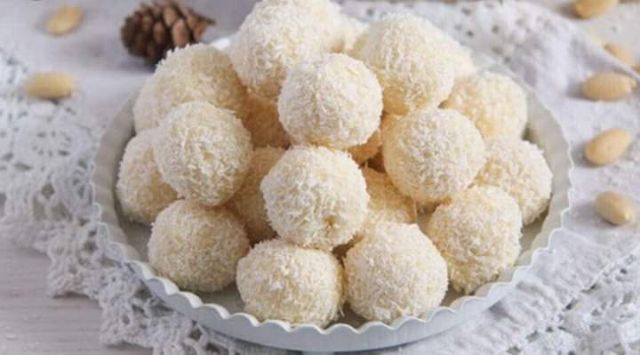 KẸO DỪA RAFFAELLO NGA
