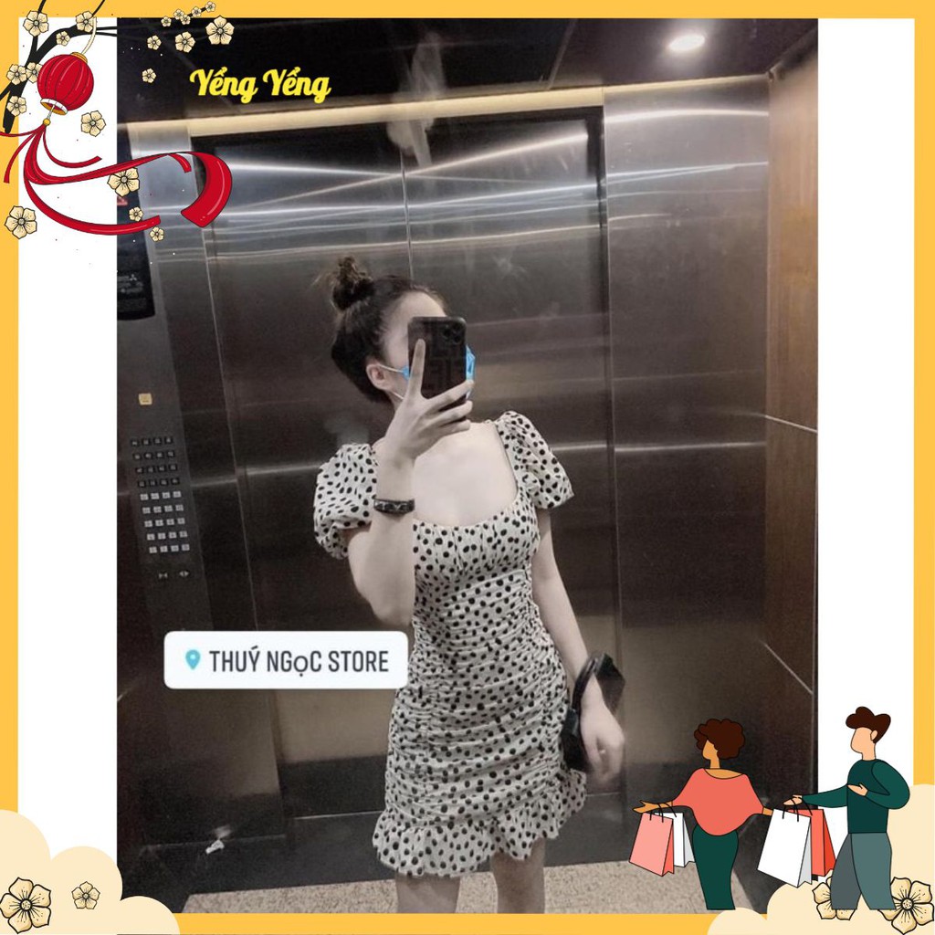 VNU235 - VÁY CHẤM BI CỔ VUÔNG DÚM BỤNG