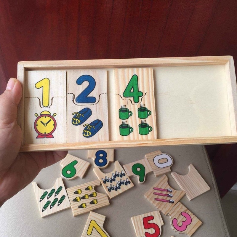 Giáo cụ Montessori hộp ghép số và học đếm bằng gỗ an toàn cho bé