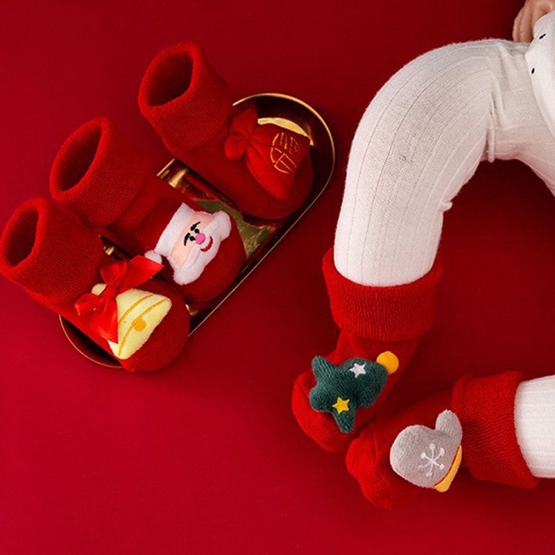 Đôi vớ ngắn bằng cotton dày dặn in họa tiết chủ đề Noel cho bé sơ sinh