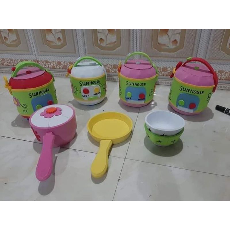 Đồ dùng đồ chơi gia đình