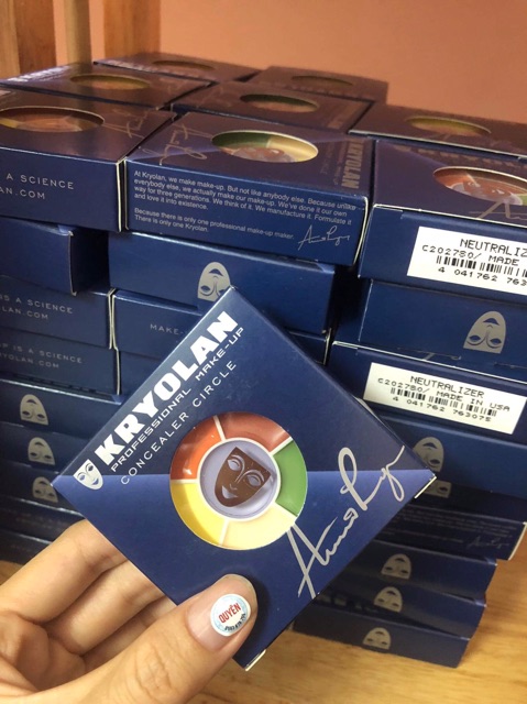 Che khuyết điểm Kryolan | BigBuy360 - bigbuy360.vn