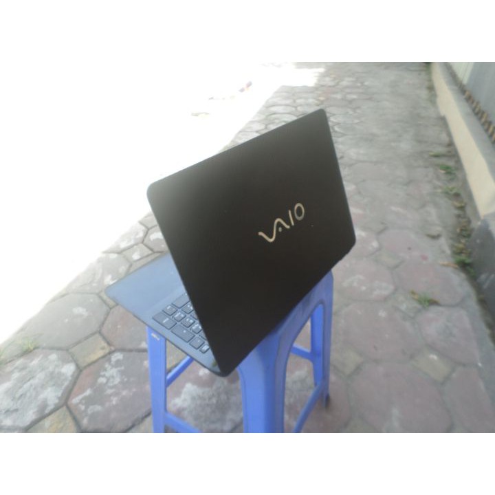 laptop sony vaio svf14, fit 14 intel corre i3 3227u, mỏng , thời trang, pin bền