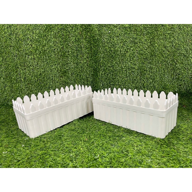 Chậu nhựa hình hàng rào ( Rào Tre) trồng cây ,trồng hoa siêu đẹp hàng e sẵn ạ