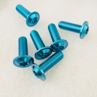 Ốc gr5 8ly và 6ly màu xanh lục bảo