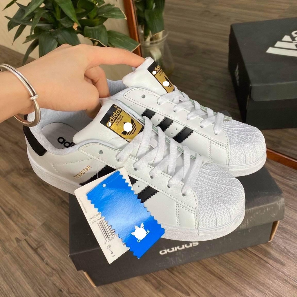 Giày saker Nam Nữ Trắng 𝑨𝒅𝒊𝒅𝒂𝒔 𝑴𝒖̃𝒊 𝑺𝒐̀ superstar, Giày Thể Thao Adidas samba trắng đế nâu Đủ Size Nam Nữ 2022