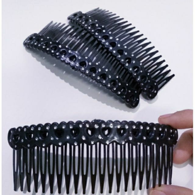 Lược cài nhựa mềm trái tim đính hạt