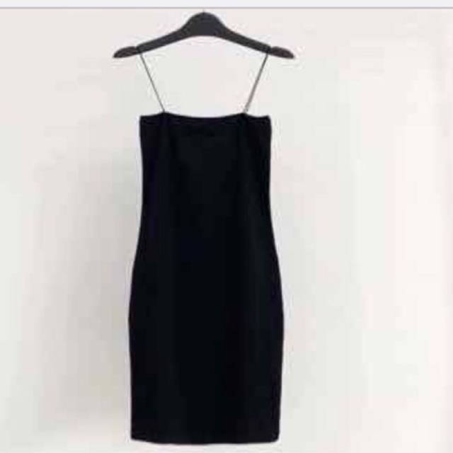Váy body 2 dây bún ngắn chất đẹp