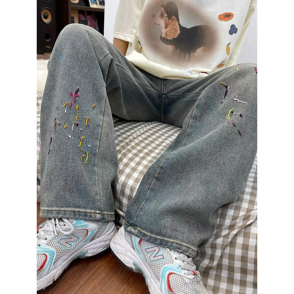 𝐋𝐘𝐂𝐇𝐄𝐍-Quần jeans hoạ tiết thêu