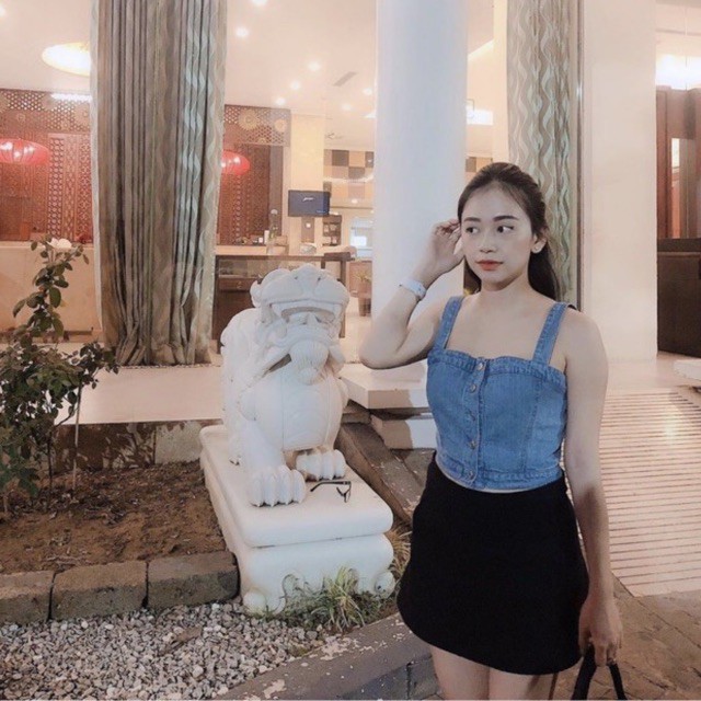 Chân váy chữ A ngắn, lưng cao, chất umi siêu dày dặn, co giãn 4 chiều | BigBuy360 - bigbuy360.vn