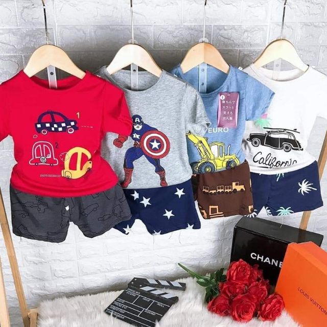 bộ đẹp cho bé .