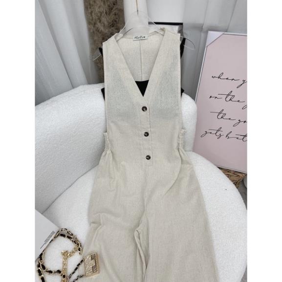 Set jumpsuit tanktop kem cổ v nút nâu không tay kèm áo croptop 2 dây đen
