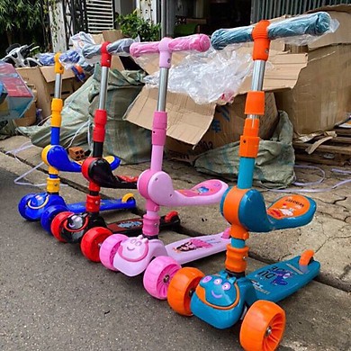 XE TRƯỢT SCOOTER NHỰA 3 BÁNH CHO BÉ YÊU