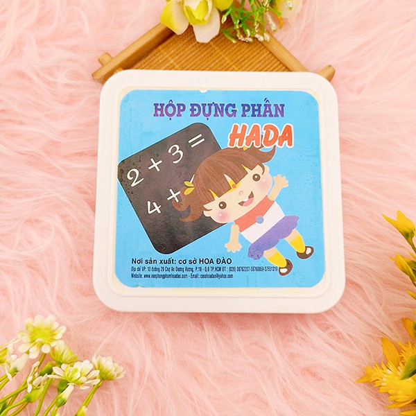 Hộp phấn học sinh✅FREESHIP Hộp phấn học sinh bằng nhựa 9cm x 9cm ( 4 phấn trắng, 1 miếng bôi bảng ) - Phát Huy Hoàng