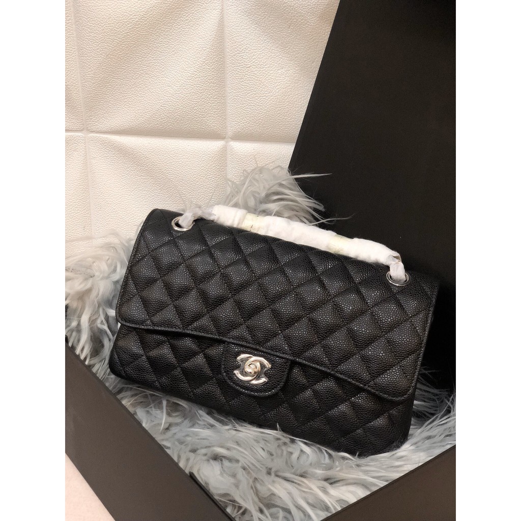 Túi hộp đen classic da hạt size 26cm