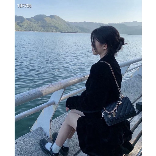 Túi CNK charm happy sticker fullbox xịn