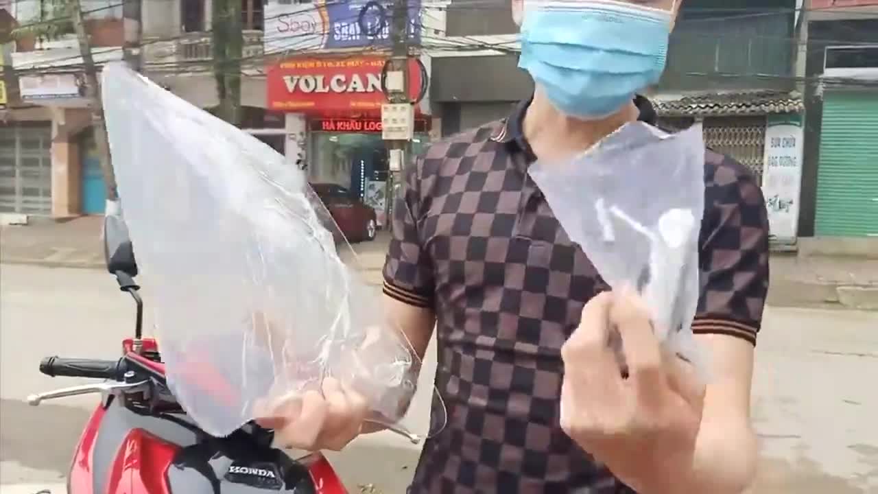 Kính chắn gió thời trang