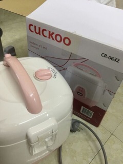 Nồi cơm điện cuckoo 0632 1lít
