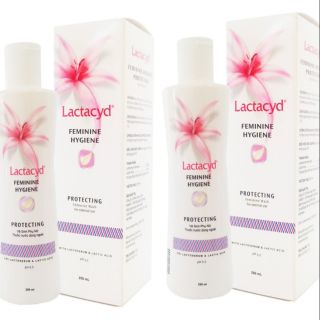 Dung dịch vệ sinh phụ nữ lactacyd bảo vệ vùng nhạy cảm được các bác sỹ khuyên dùng (150ml/250ml)