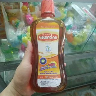 Nước súc miệng Valentine