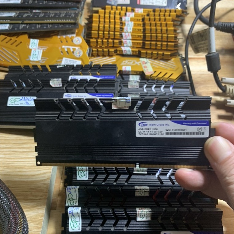 DDR3 Ram 4G - Bus 1866 Hiệu Team Group XTeam Tản Nhiệt Thép - Vi Tinh Bắc Hải