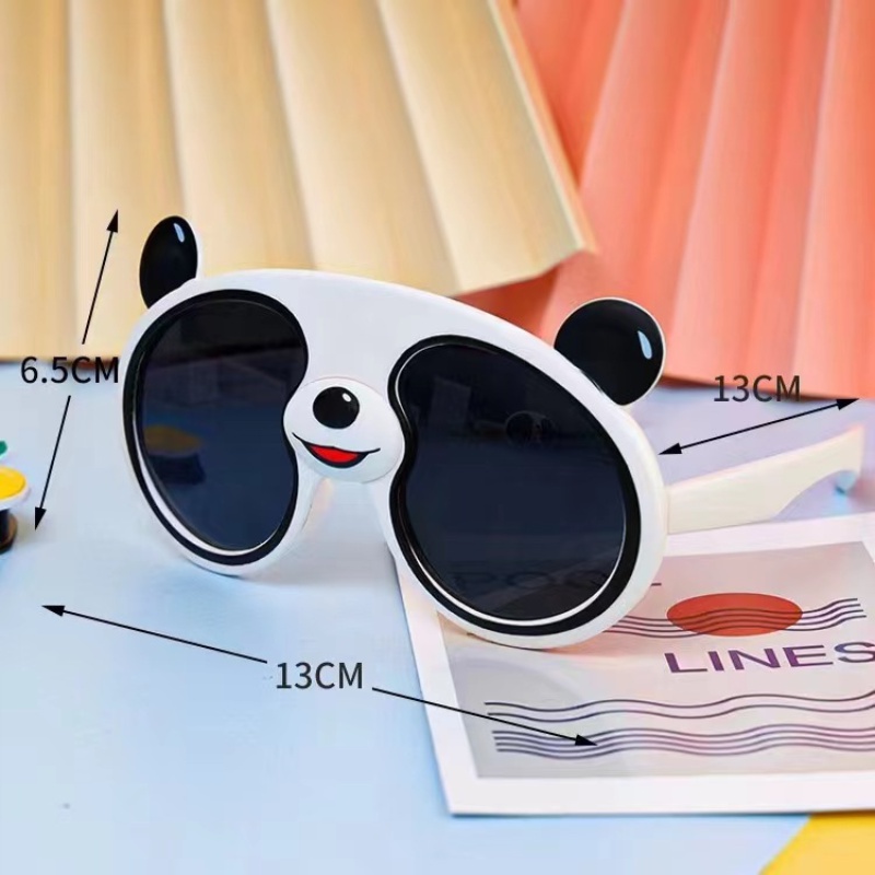 Kính mát WE FLOWER phân cực thiết kế gấu trúc 3D hoạt hình gọng silicone mềm mại thời trang cho bé/ Túi đựng kính mát