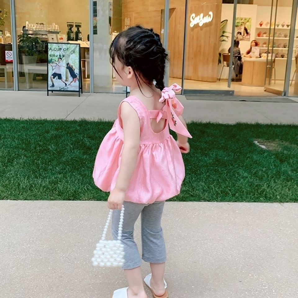 Áo thun sát nách in màu đơn giản kiểu 2023 cho nữ