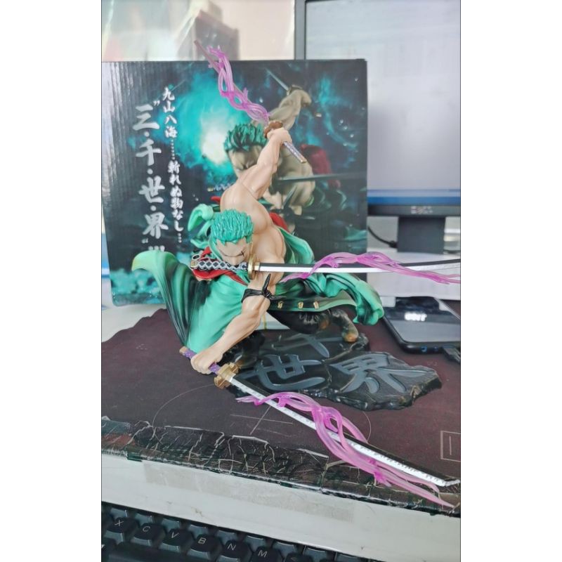 Mô hình Roronoa Zoro 18cm - Hiệu ứng kiếm