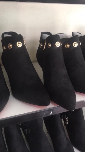 Boss cc viền | BigBuy360 - bigbuy360.vn