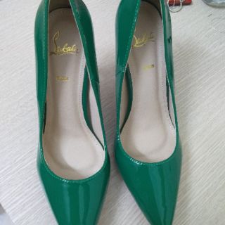 Giày louboutin xanh lá 11p