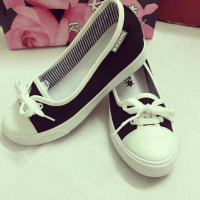 Slip-on độn đế | BigBuy360 - bigbuy360.vn