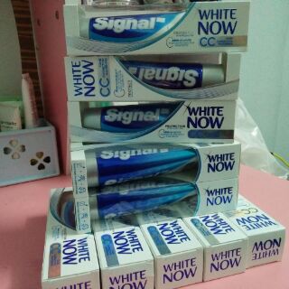 Kem đánh trắng răng Signal white now
