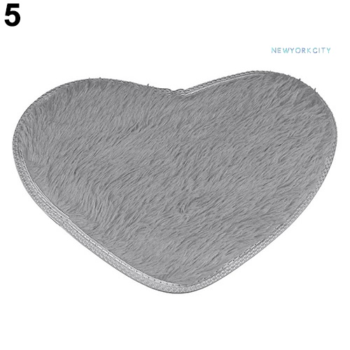 Thảm Chùi Chân Chống Trượt Hình Trái Tim Thời Trang