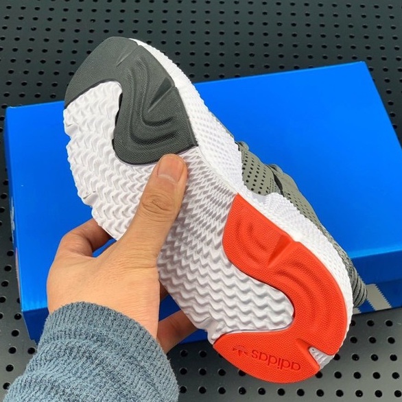 GIÀY THỂ THAO PROPHERE XÁM