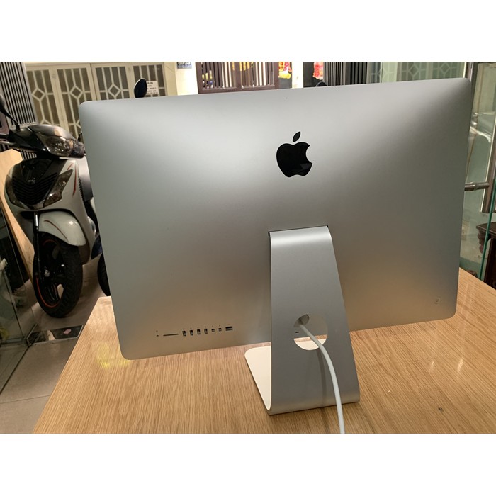 Apple iMac Late 2015 MK462 / 27in 5K retina / i5 – 3.2G / 8G / R9 M380 = 2G.