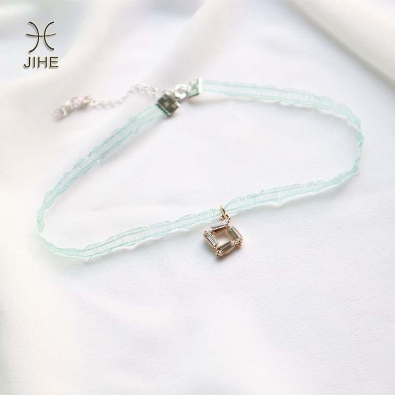 Vòng Cổ Choker Ren Màu Xanh Lá Nhạt Thời Trang Nhật Hàn