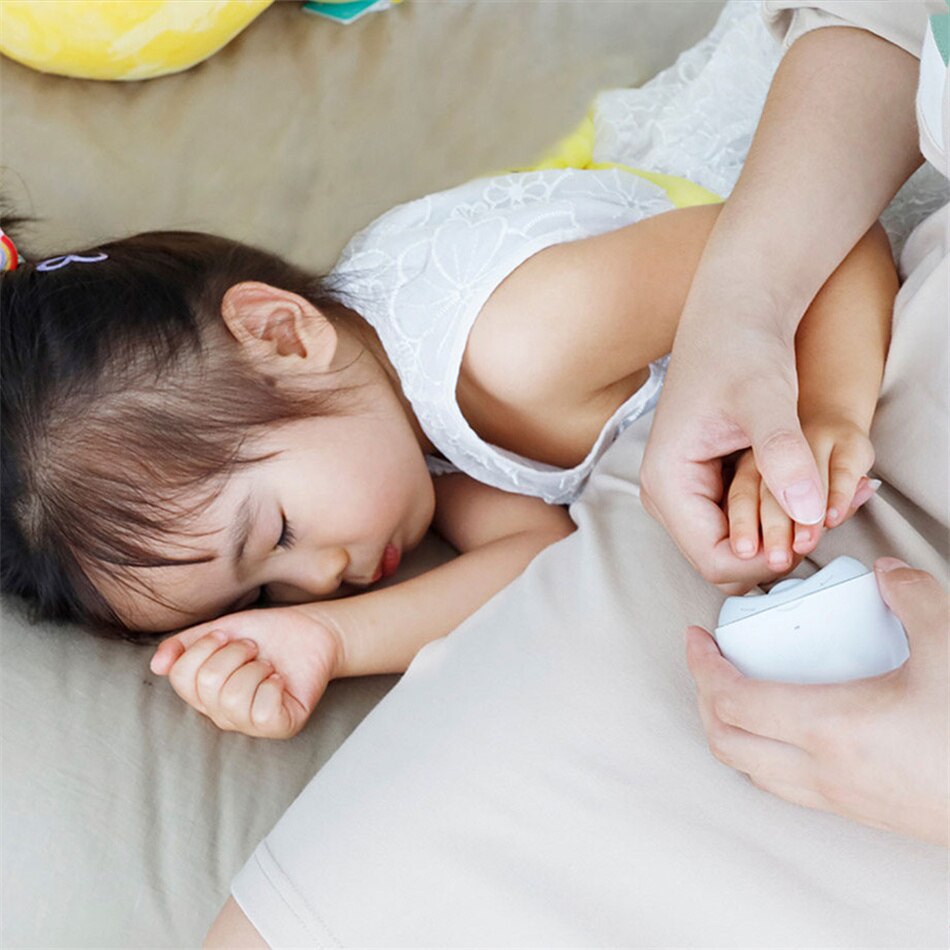 Máy cắt móng tay Xiaomi có đèn LED tự động có thể sạc lại dành cho người lớn và trẻ em