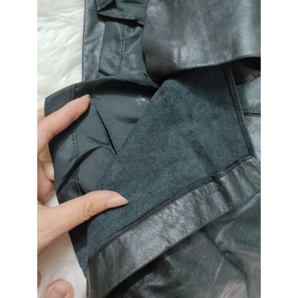 Chân váy da bò size M