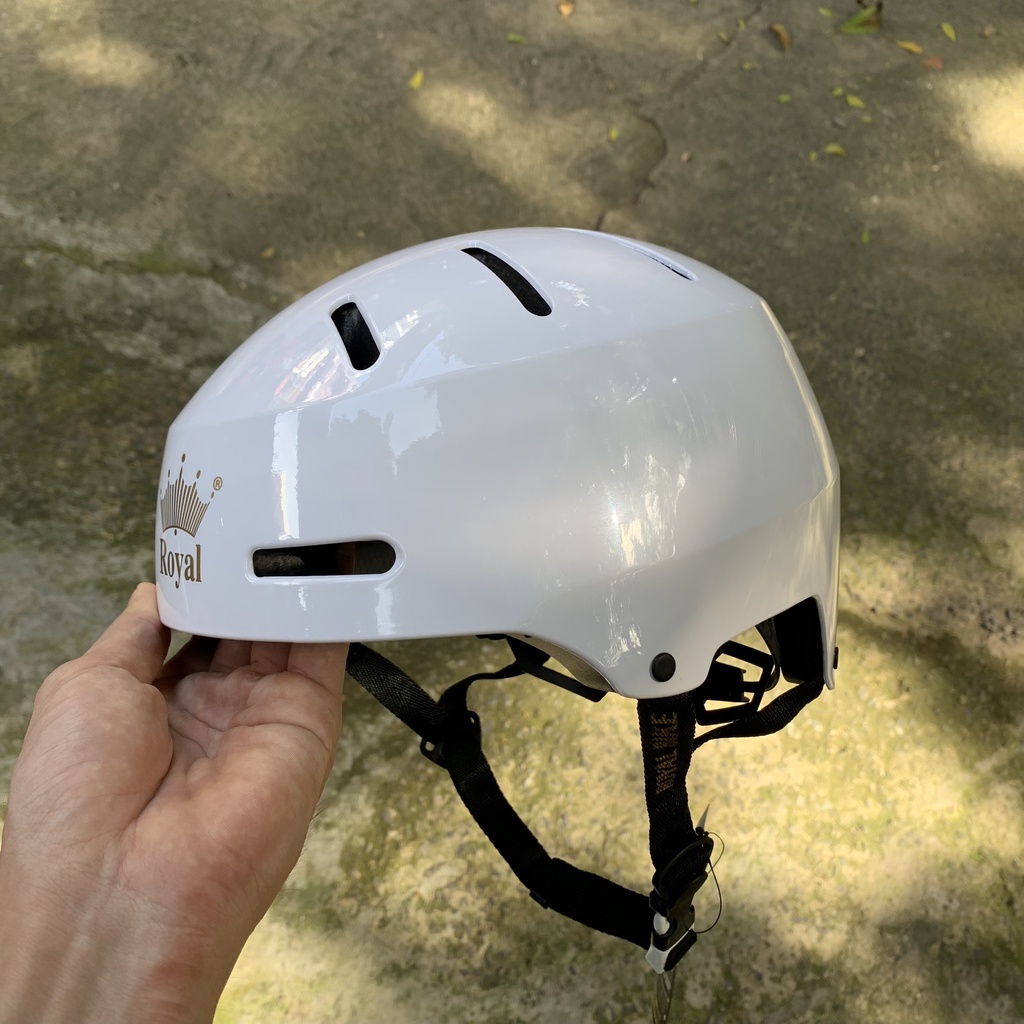 Mũ bảo hiểm xe đạp Royal MD17 thiết kế trẻ trung, có thông gió