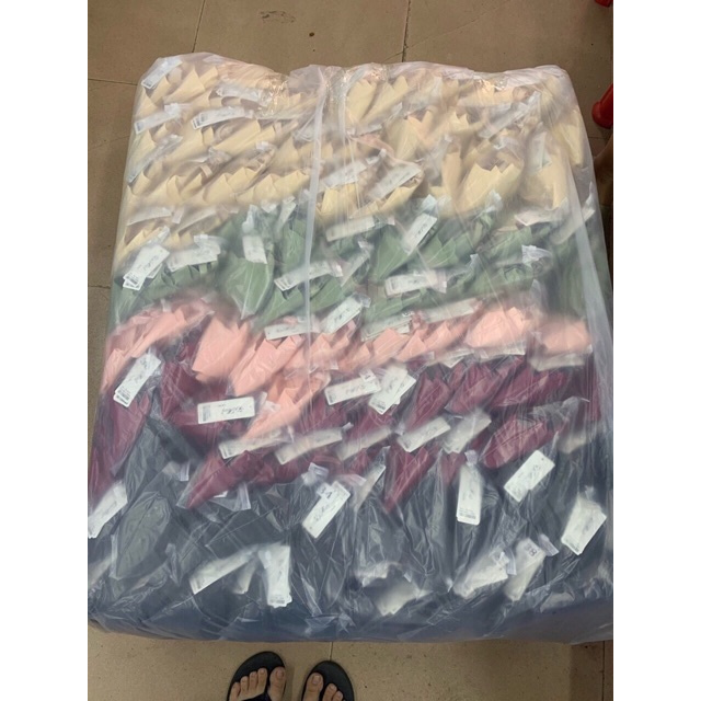 MẪU ÁO LÁ/ LÔNG VŨ KHÔNG GỌNG BÀN TAY ĐÚC SU SIÊU MỀM MẠI, ÔM VÀ NÂNG NGỰC- CHILL HOUSE | BigBuy360 - bigbuy360.vn